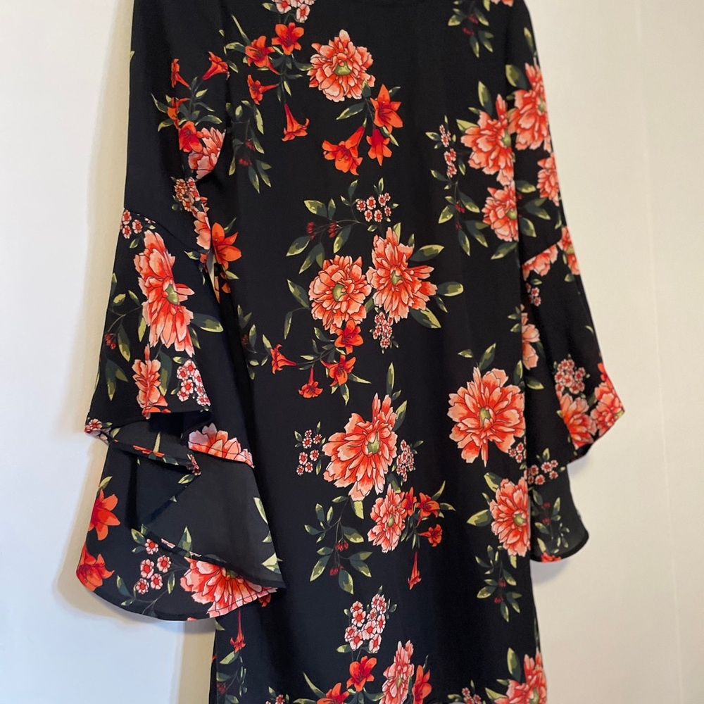 Floral Long Sleeve Dress - Black and Red